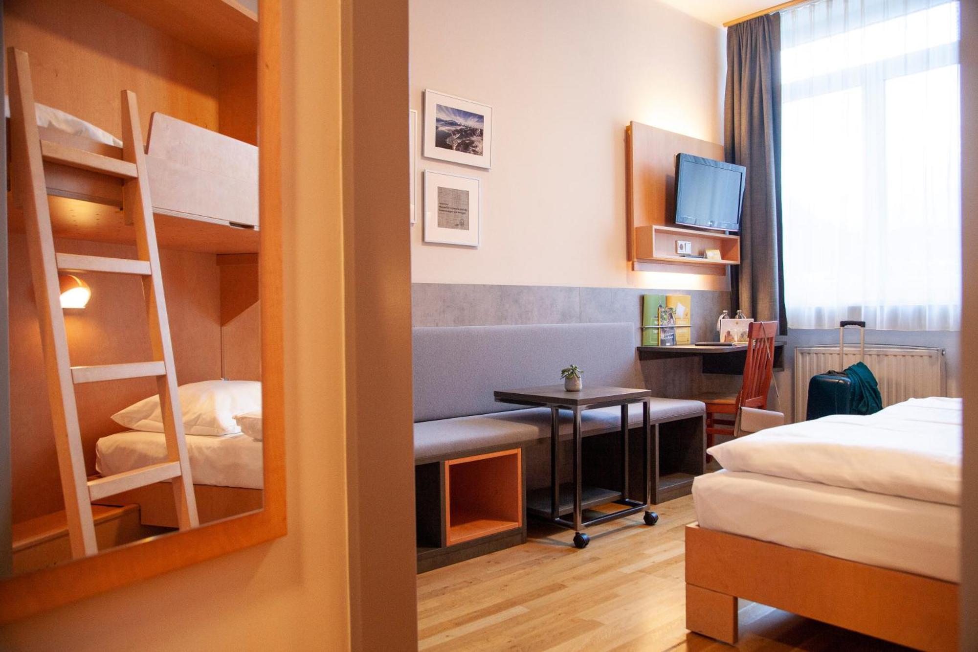 Jufa Hotel Kaprun - Summercard Included Extérieur photo