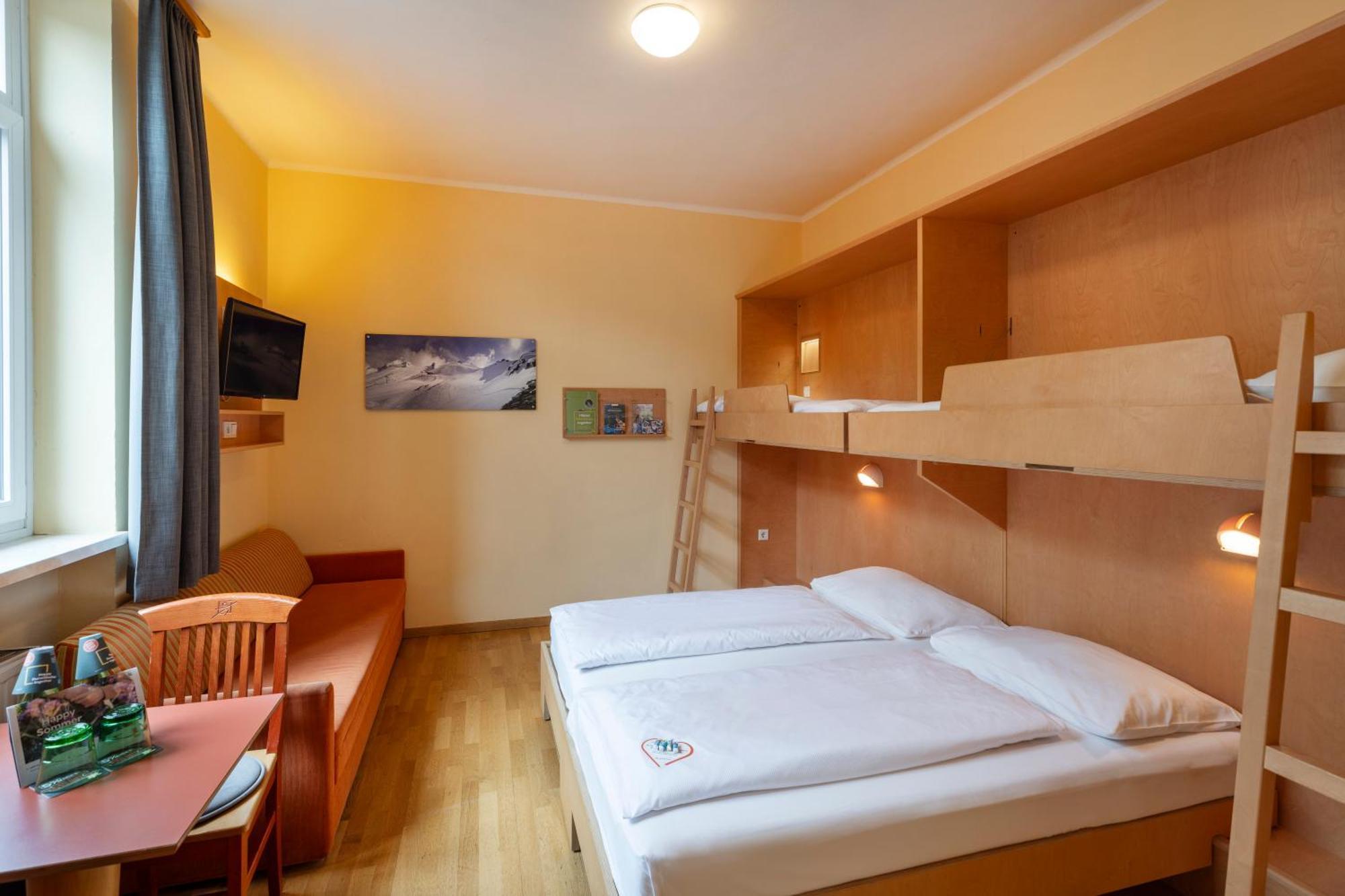 Jufa Hotel Kaprun - Summercard Included Extérieur photo