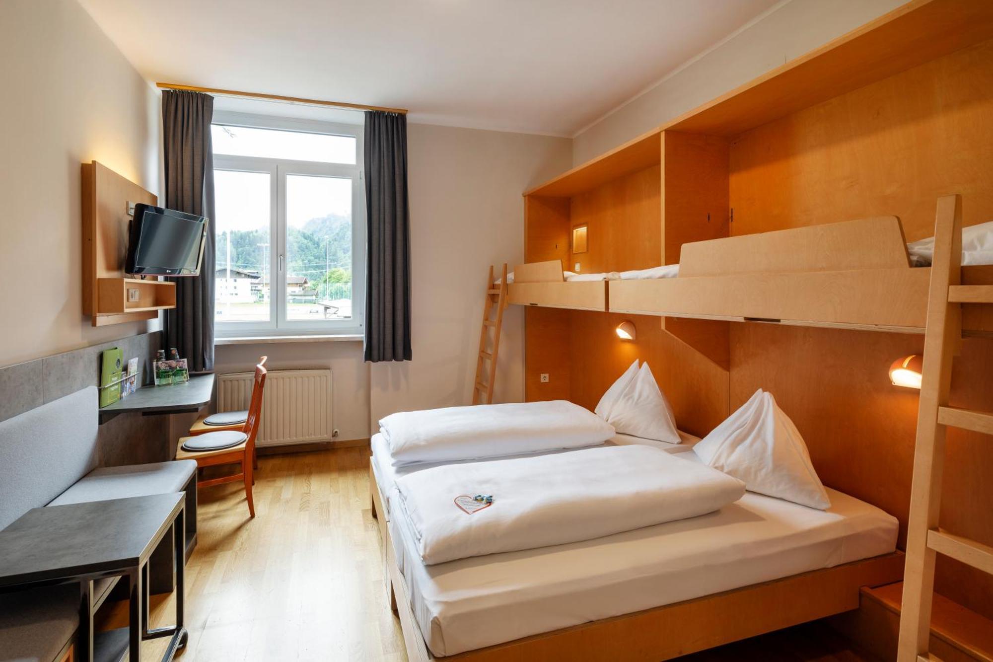 Jufa Hotel Kaprun - Summercard Included Extérieur photo