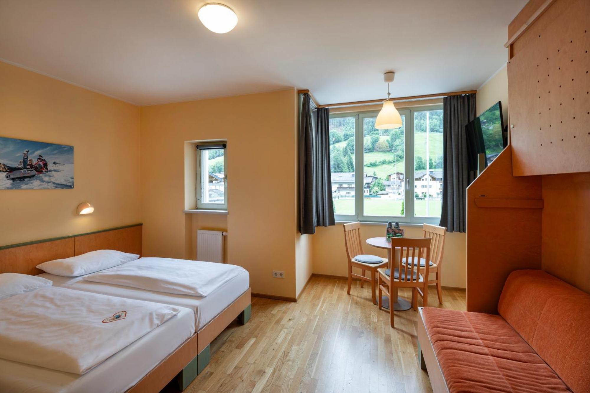 Jufa Hotel Kaprun - Summercard Included Extérieur photo