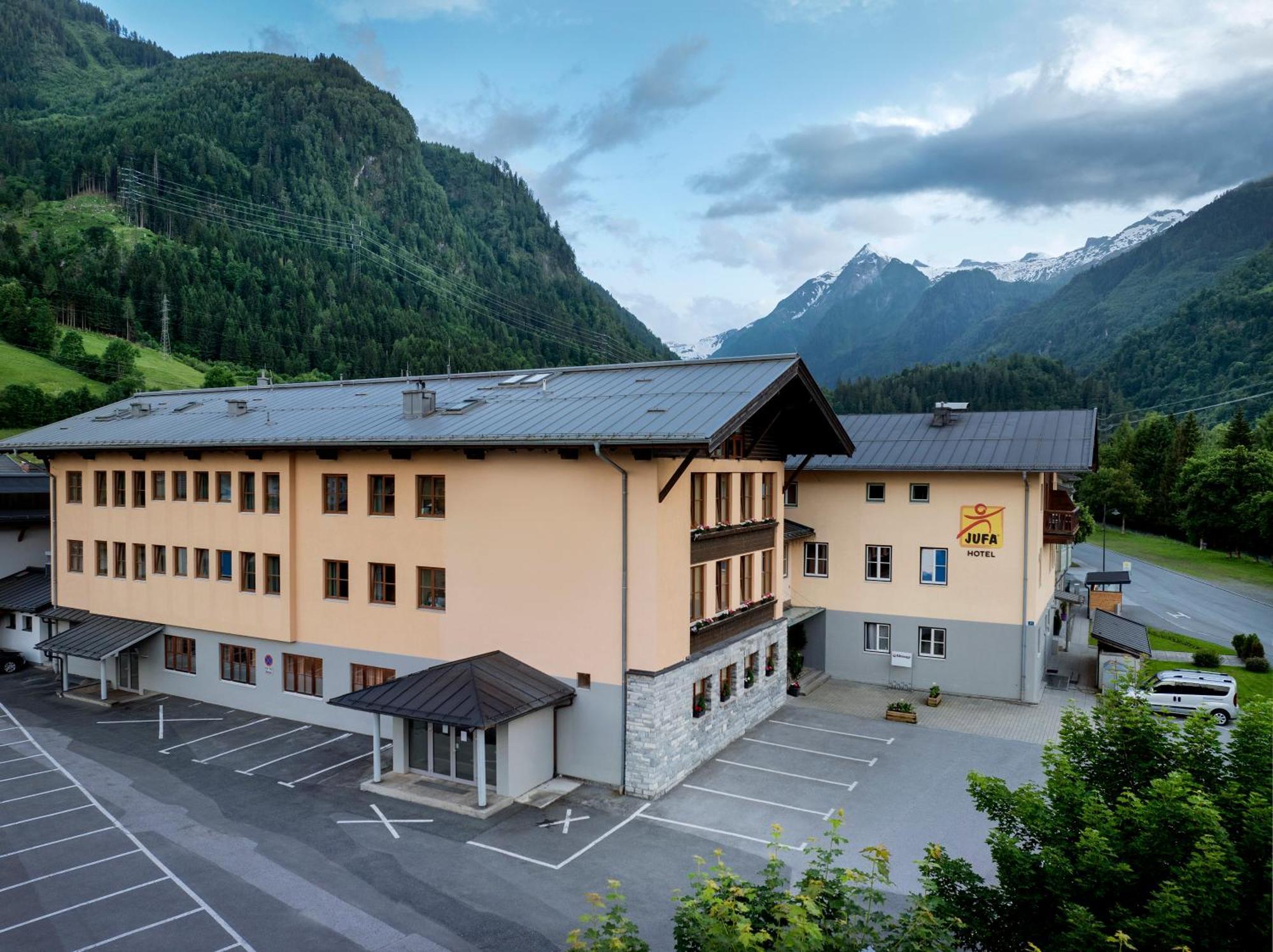 Jufa Hotel Kaprun - Summercard Included Extérieur photo