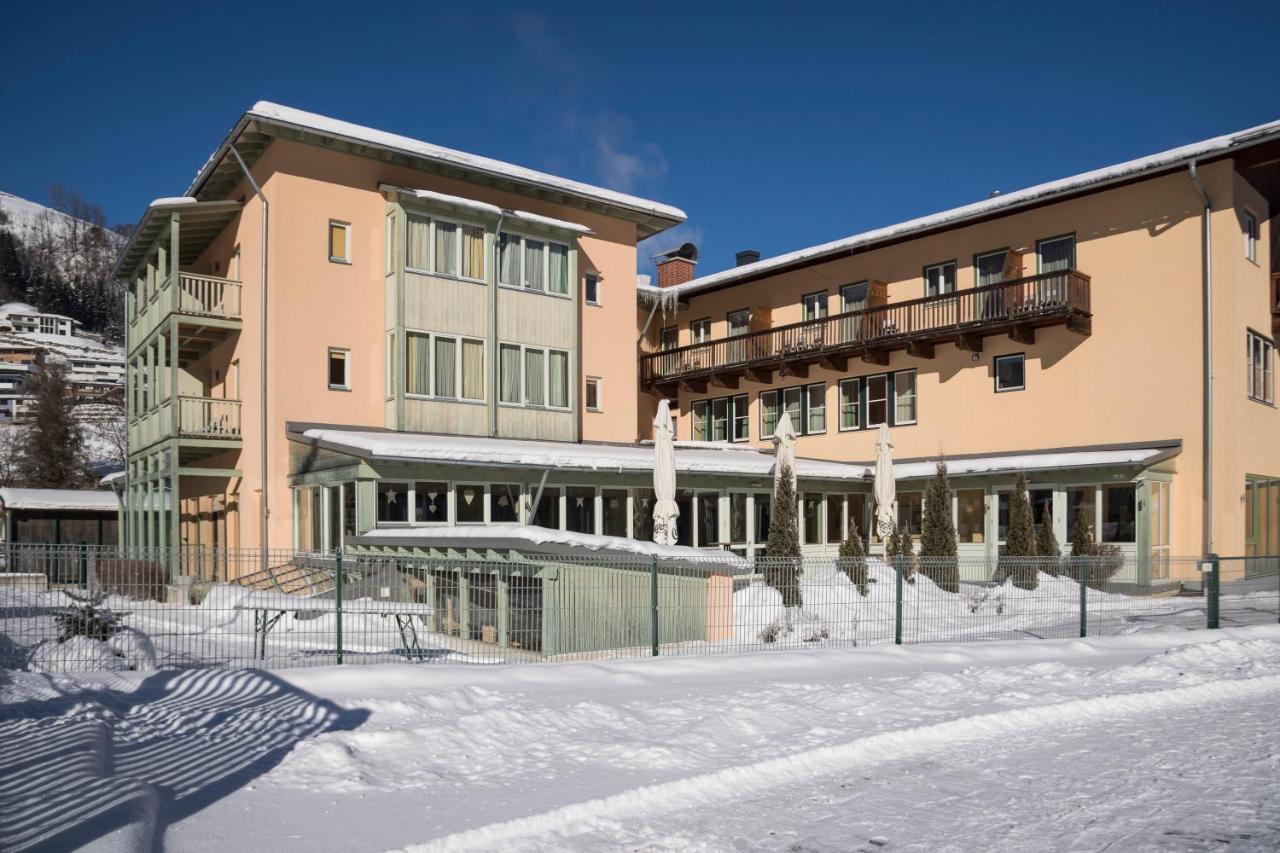 Jufa Hotel Kaprun - Summercard Included Extérieur photo